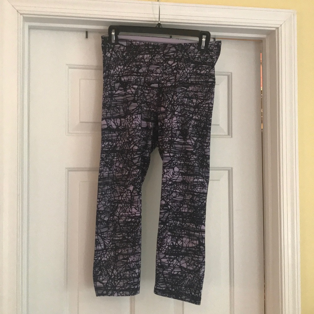 Old Navy Workout Leggings - Cropped